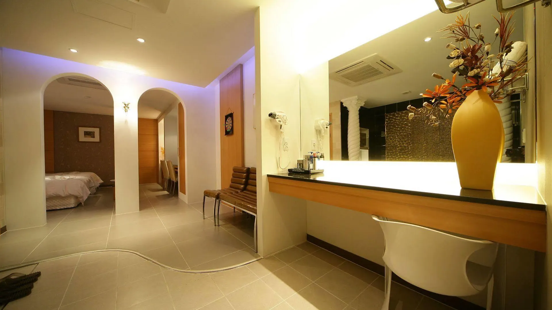 ***  Lanuit Hotel Seul Corea del Sud